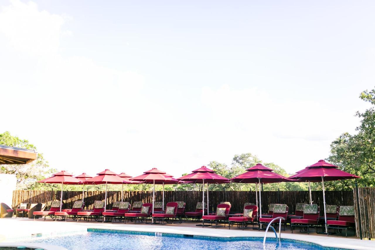Camp Lucy Hotel Dripping Springs Exterior foto